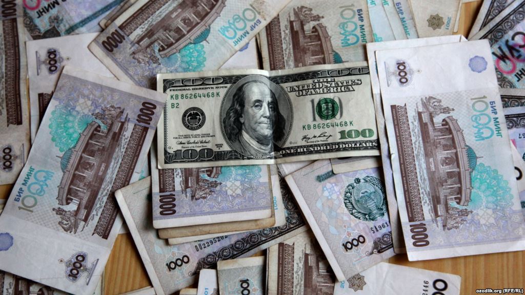 «Базарный» курс доллара в узбекистане резко снизился