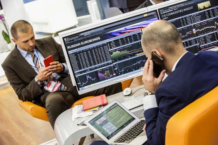 Как россияне начали торговать на зарубежных фондовых биржах