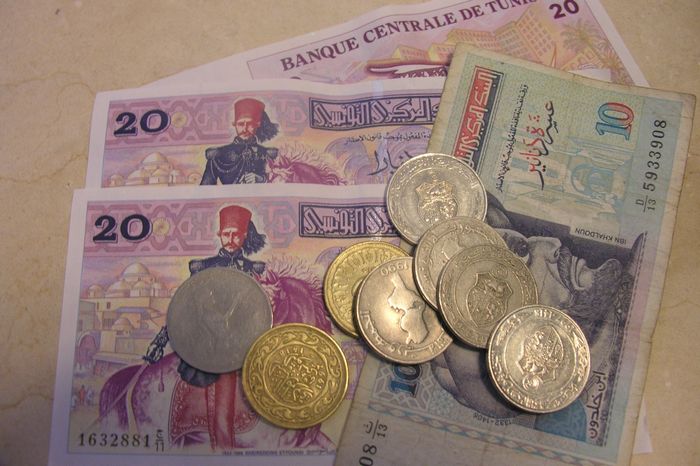 Какая в тунисе валюта и какие деньги брать с собой?