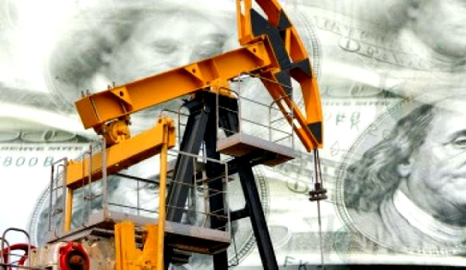 Нефтяные фьючерсы падают до трехнедельных минимумов